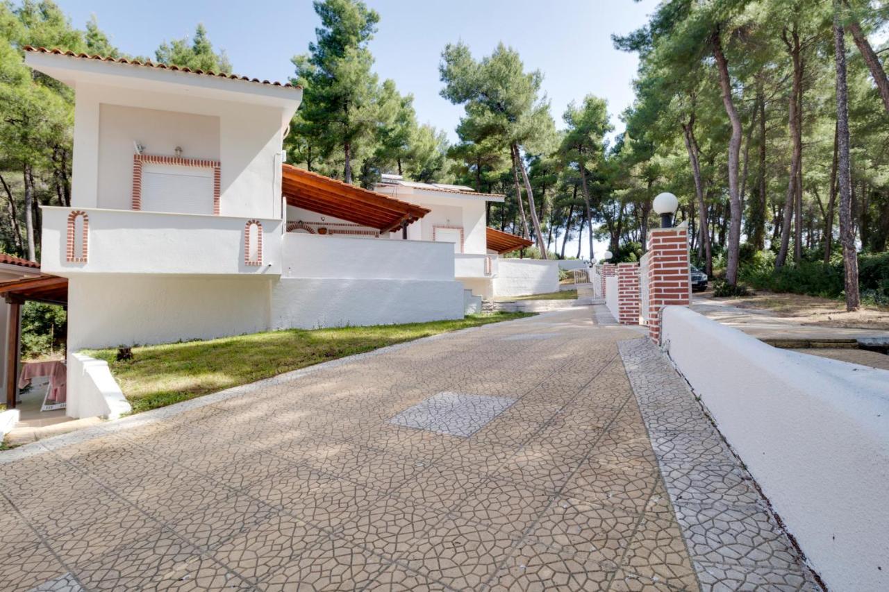 Ekatis Houses In Sani By Halkidiki Villas ภายนอก รูปภาพ